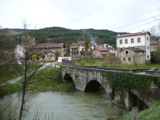 puente etrada larasoana